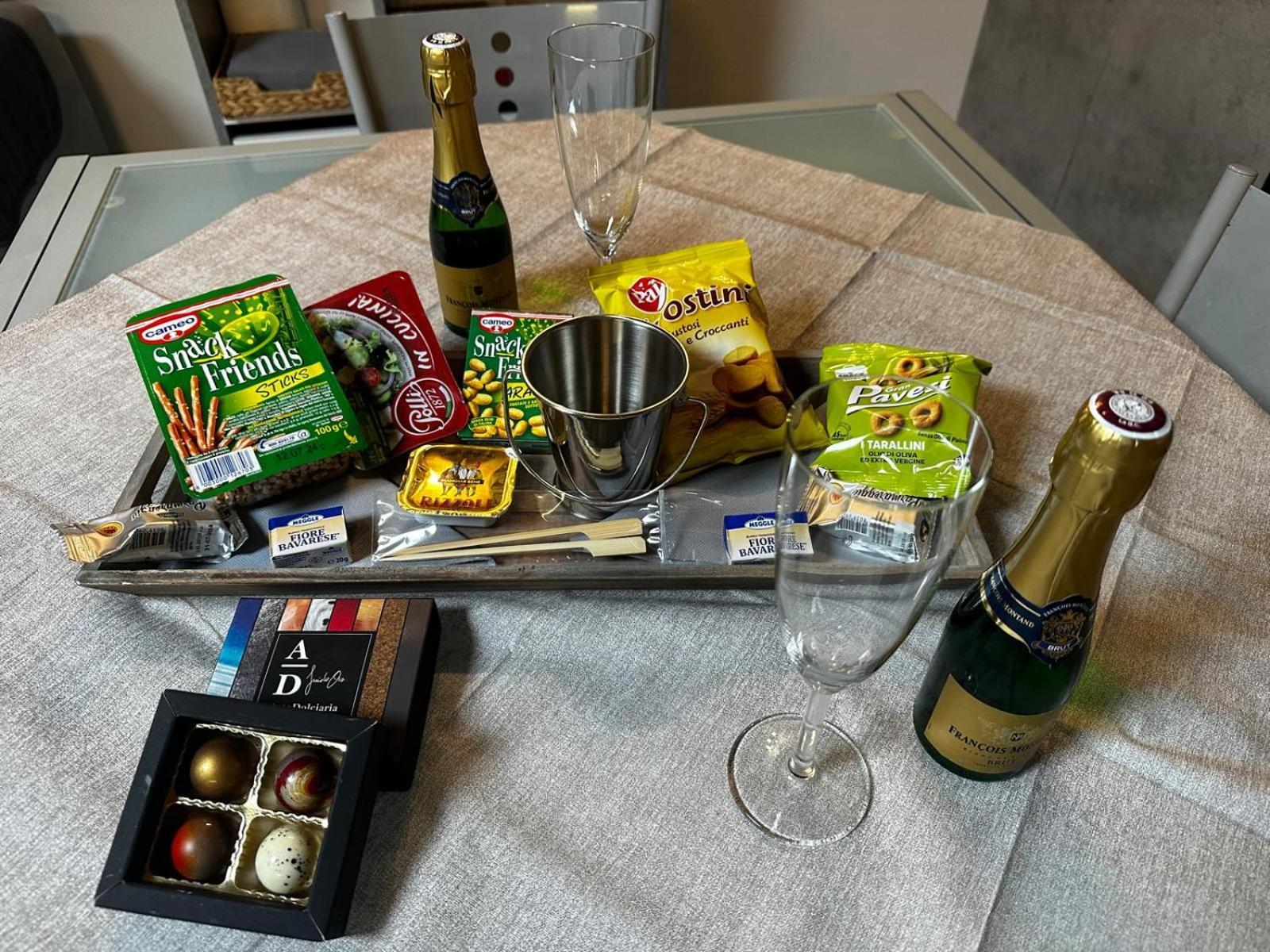 Residenza Golese Lägenhet Parma Exteriör bild